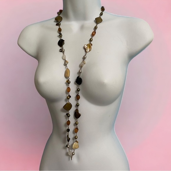 Natural Shell & Glass Beads Boho Style Necklace - Picture 1 of 7